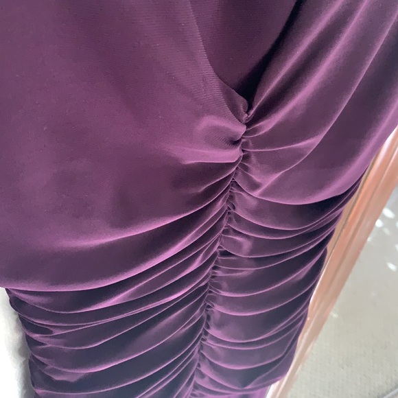 Nightway Formal Maxi Dress- Purple size 6 - Picture 5 of 5